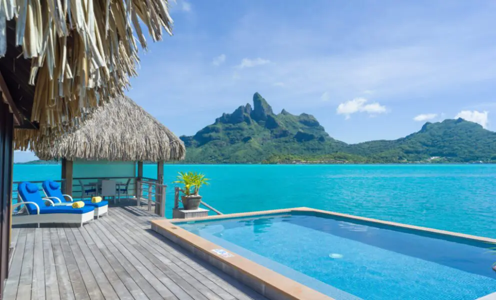 KKTWW - The St. Regis Bora Bora Resort